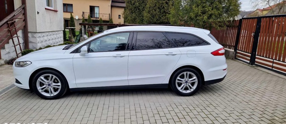 Ford Mondeo cena 57900 przebieg: 108859, rok produkcji 2016 z Grybów małe 326